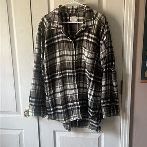 American Eagle Oversized Plaid Shirt